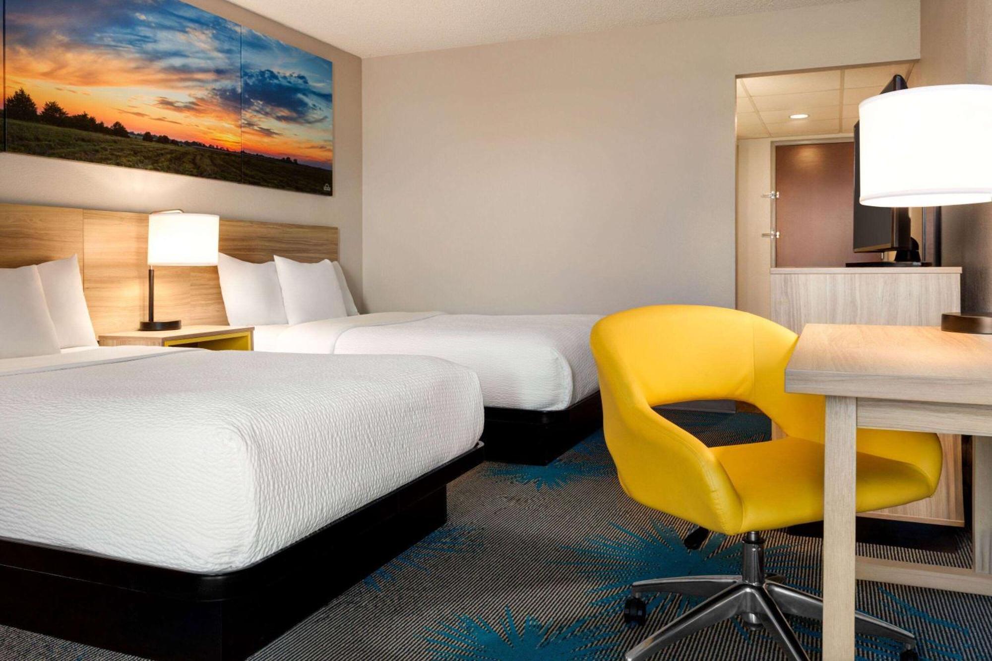 Days Inn By Wyndham Grand Island I-80 Doniphan Buitenkant foto