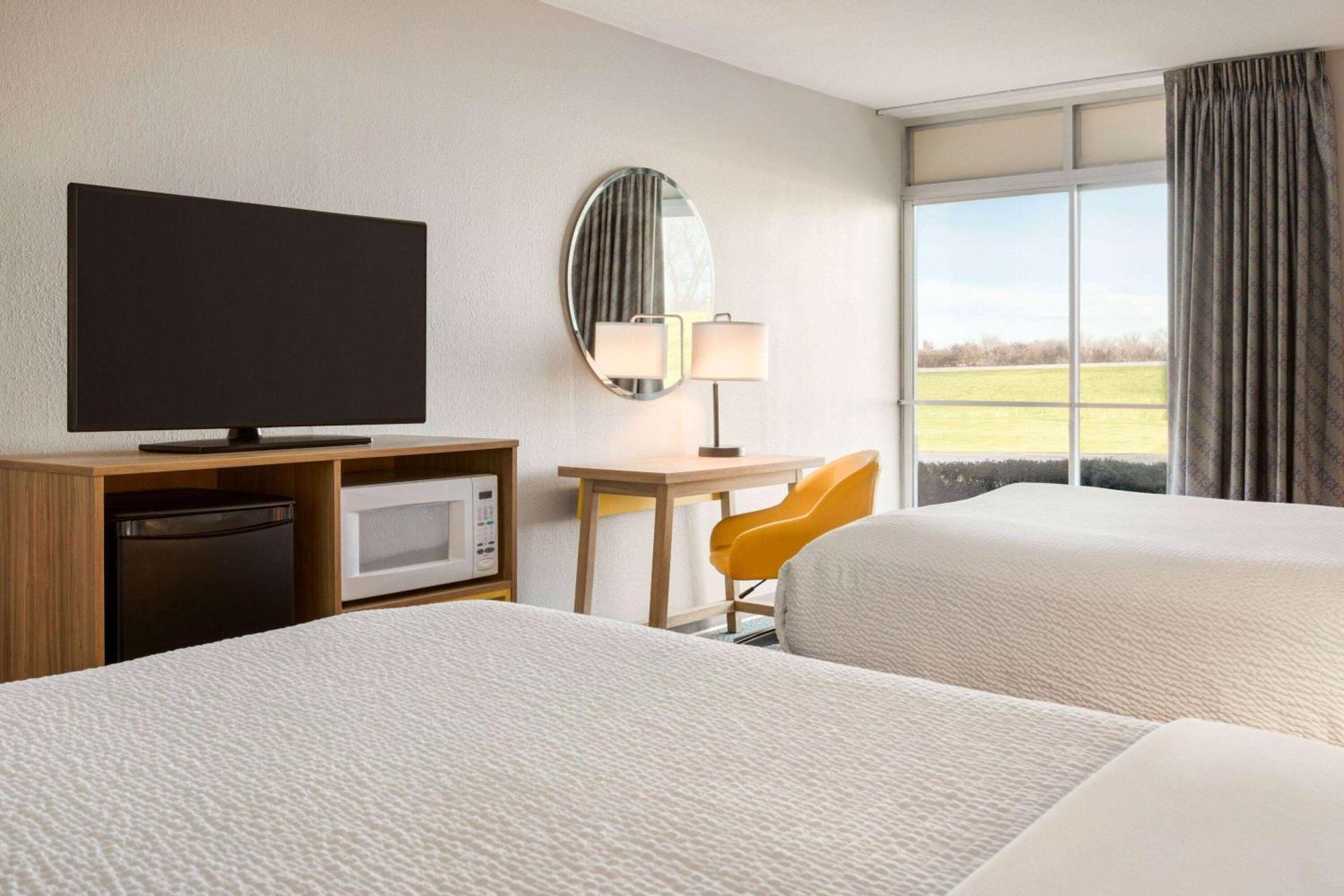Days Inn By Wyndham Grand Island I-80 Doniphan Buitenkant foto