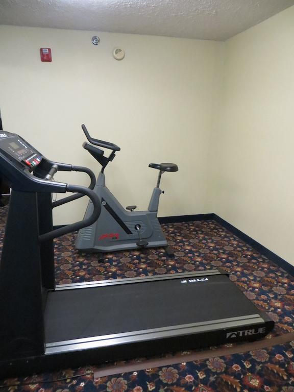 Days Inn By Wyndham Grand Island I-80 Doniphan Buitenkant foto